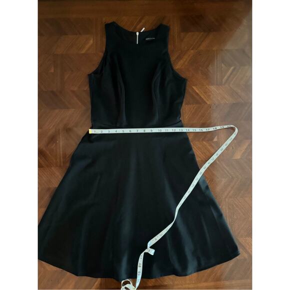 White House Black Market Black Fit & Flare Dress Size 0 with Side Pockets - Picture 14 of 16